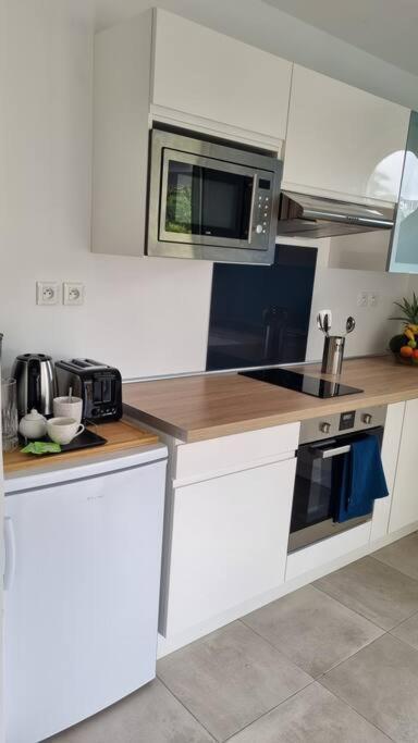 Le Marie-Agnes Appartement Neuf De Standing Фор-де-Франс Екстер'єр фото